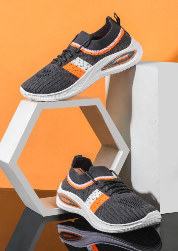 Boost Mens Sports Shoes - Image 3